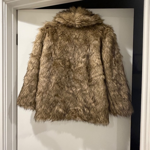 Abercrombie & Fitch Faux Fur Tan Brown Coat - Picture 5 of 5